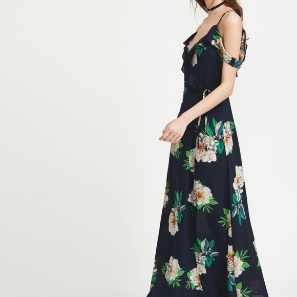 COLD SHOULDER MAXI DRESS - Picture 3 of 4